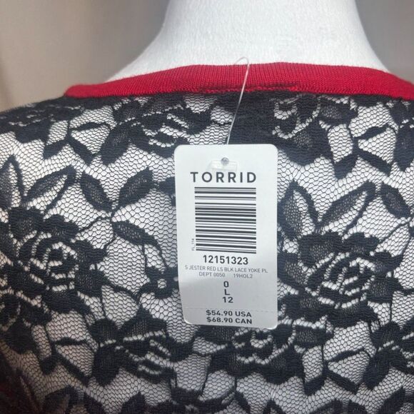 Torrid Lace Red Pullover Sweater Scoop Neck Stylish Womens Blouse New - Picture 7 of 7